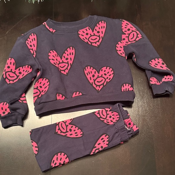 GAP Other - GAP Kids Matching Set - Navy and Pink Heart Print